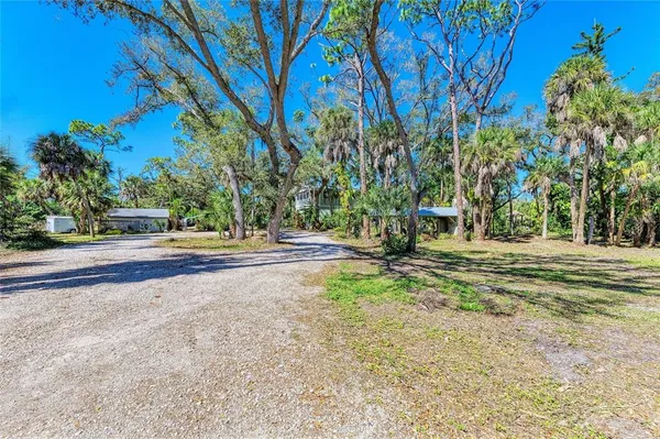 $1,350,000 | 820 North Elm Street, Englewood, FL 34223