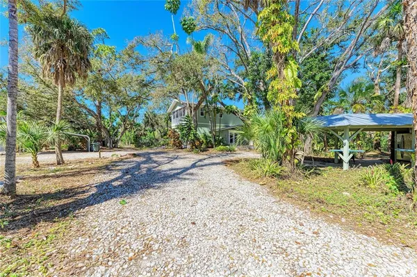$1,350,000 | 820 North Elm Street, Englewood, FL 34223
