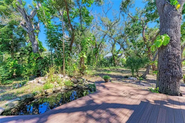 $1,350,000 | 820 North Elm Street, Englewood, FL 34223