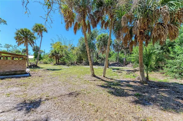 $1,350,000 | 820 North Elm Street, Englewood, FL 34223