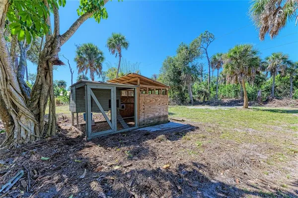 $1,350,000 | 820 North Elm Street, Englewood, FL 34223