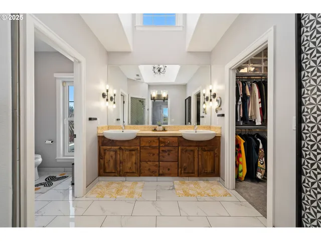 $1,450,000 | 10400 Southeast 282nd Avenue, Boring, OR 97009