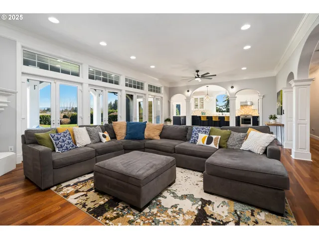 $1,450,000 | 10400 Southeast 282nd Avenue, Boring, OR 97009