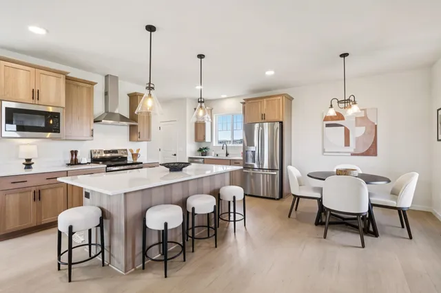 $599,900 | 6637 Redpoll, Middleton, WI 53562