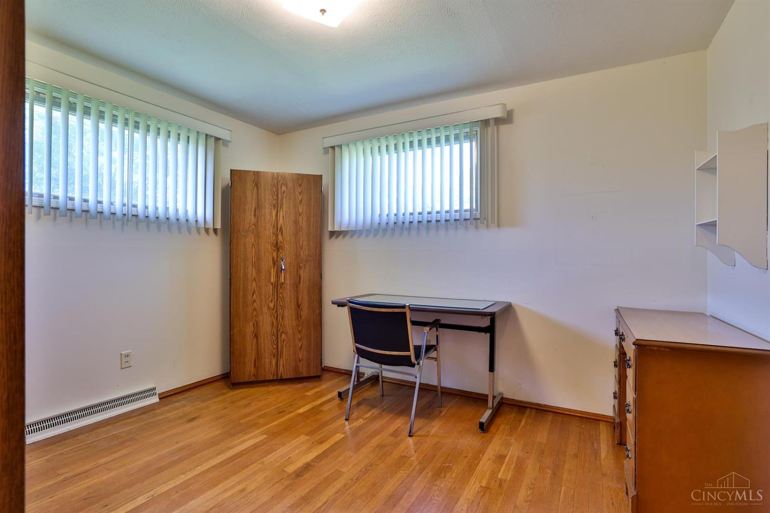 1 Hadley Road Cincinnati, OH 45218 - Photo 20 of 50 Gallery Image 20