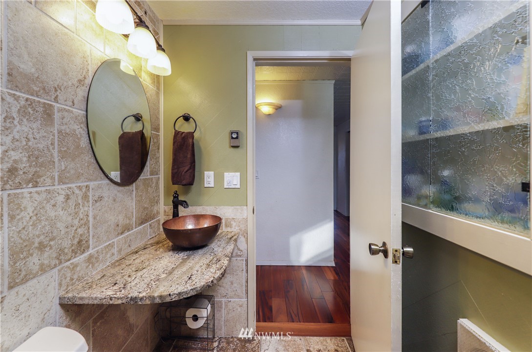 940 Beckett Point Road Port Townsend, WA 98368 - Photo 8 of 33 Gallery Image 8