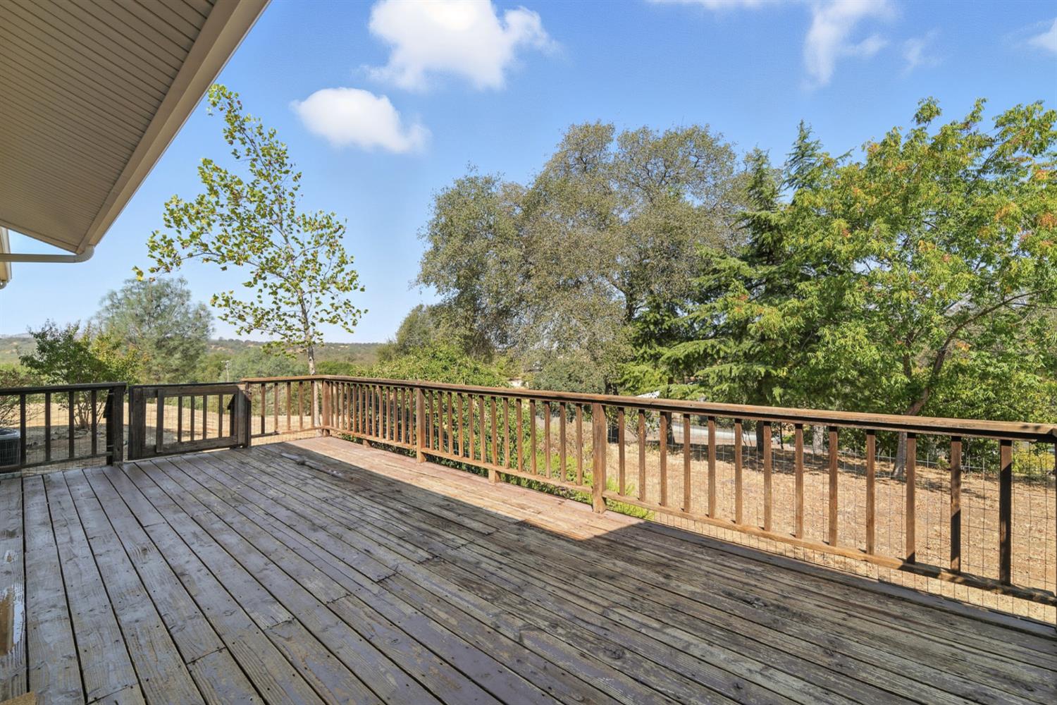 2422 Cheyenne Road Copperopolis, CA 95228 - Photo 46 of 64 a view of balcony with wooden floor