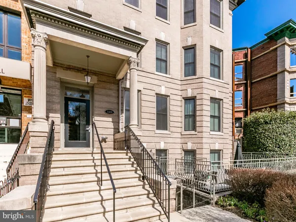 $3,250 | 1323 Clifton Street Northwest, Unit 21, Washington, DC 20009