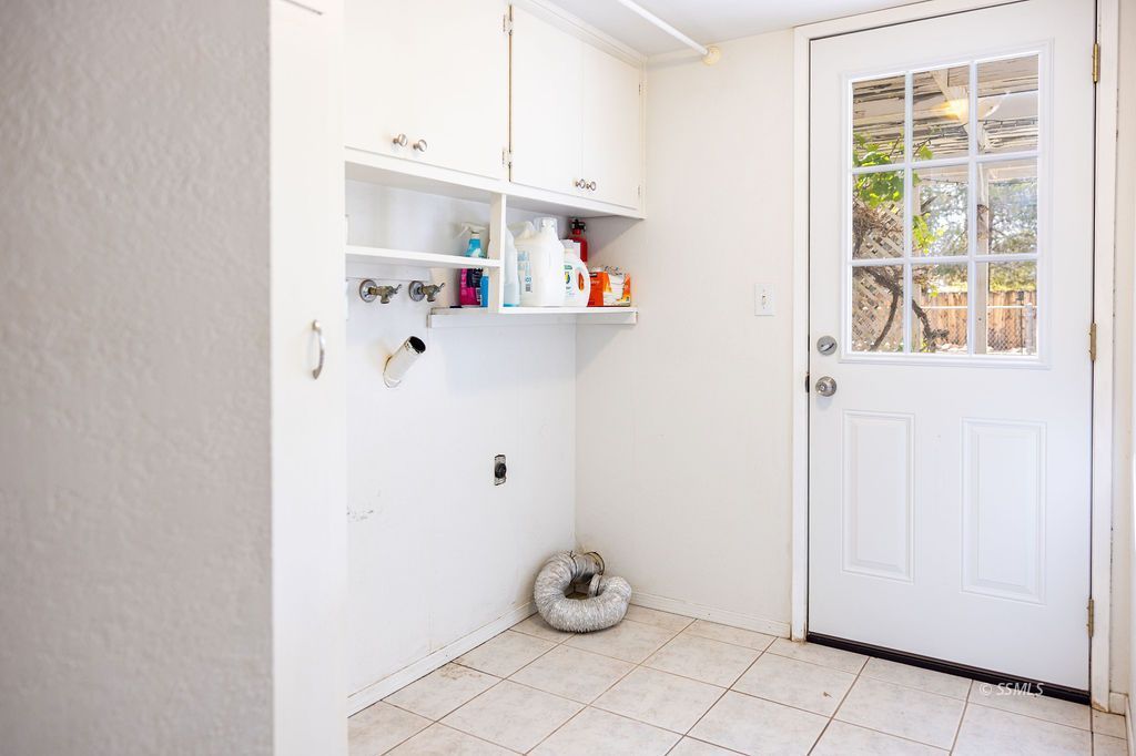 757 West Coral Avenue Ridgecrest, CA 93555 - Photo 22 of 37 Gallery Image 22