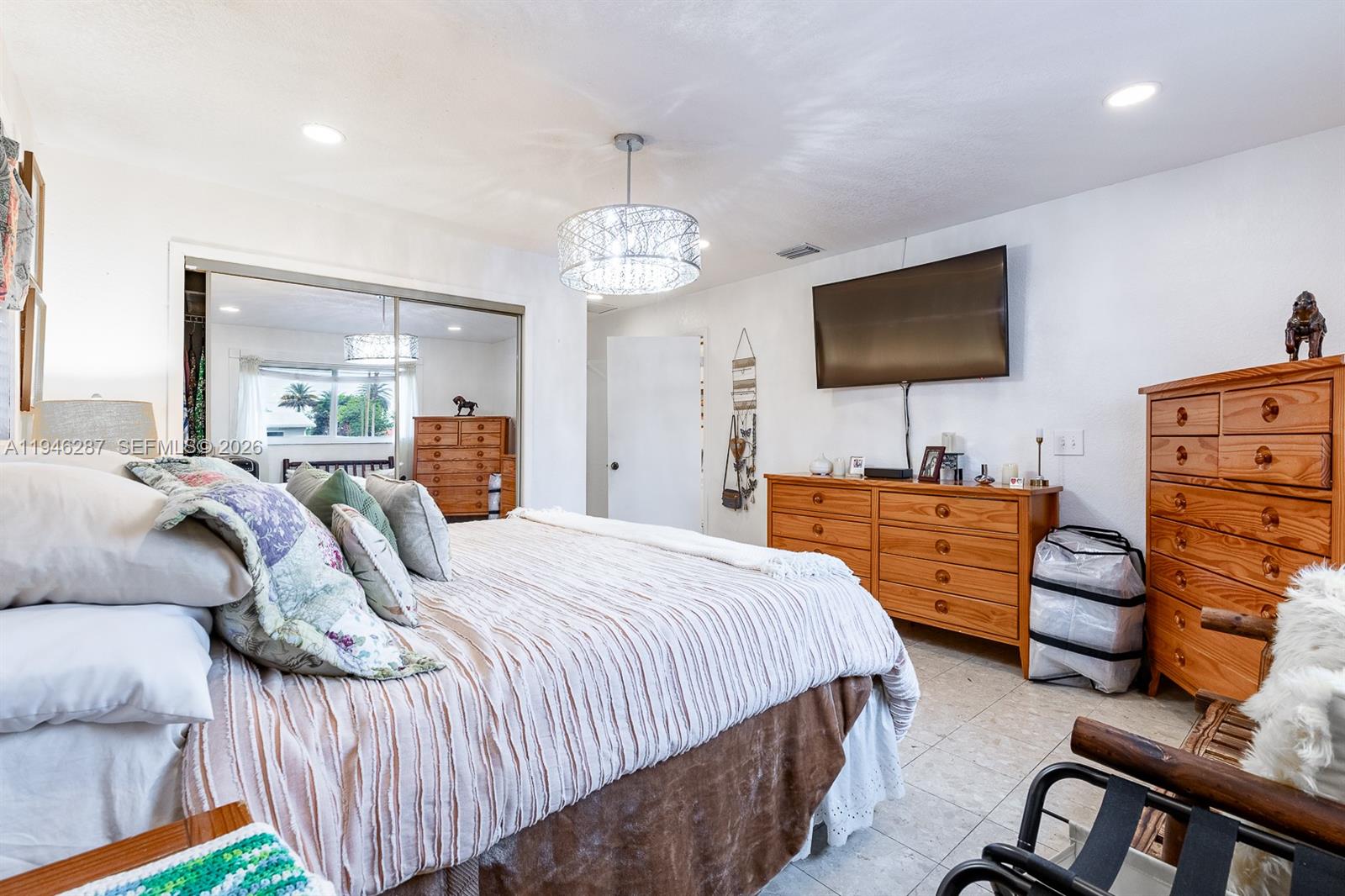 1243 West 78th Street Hialeah, FL 33014 - Photo 15 of 42