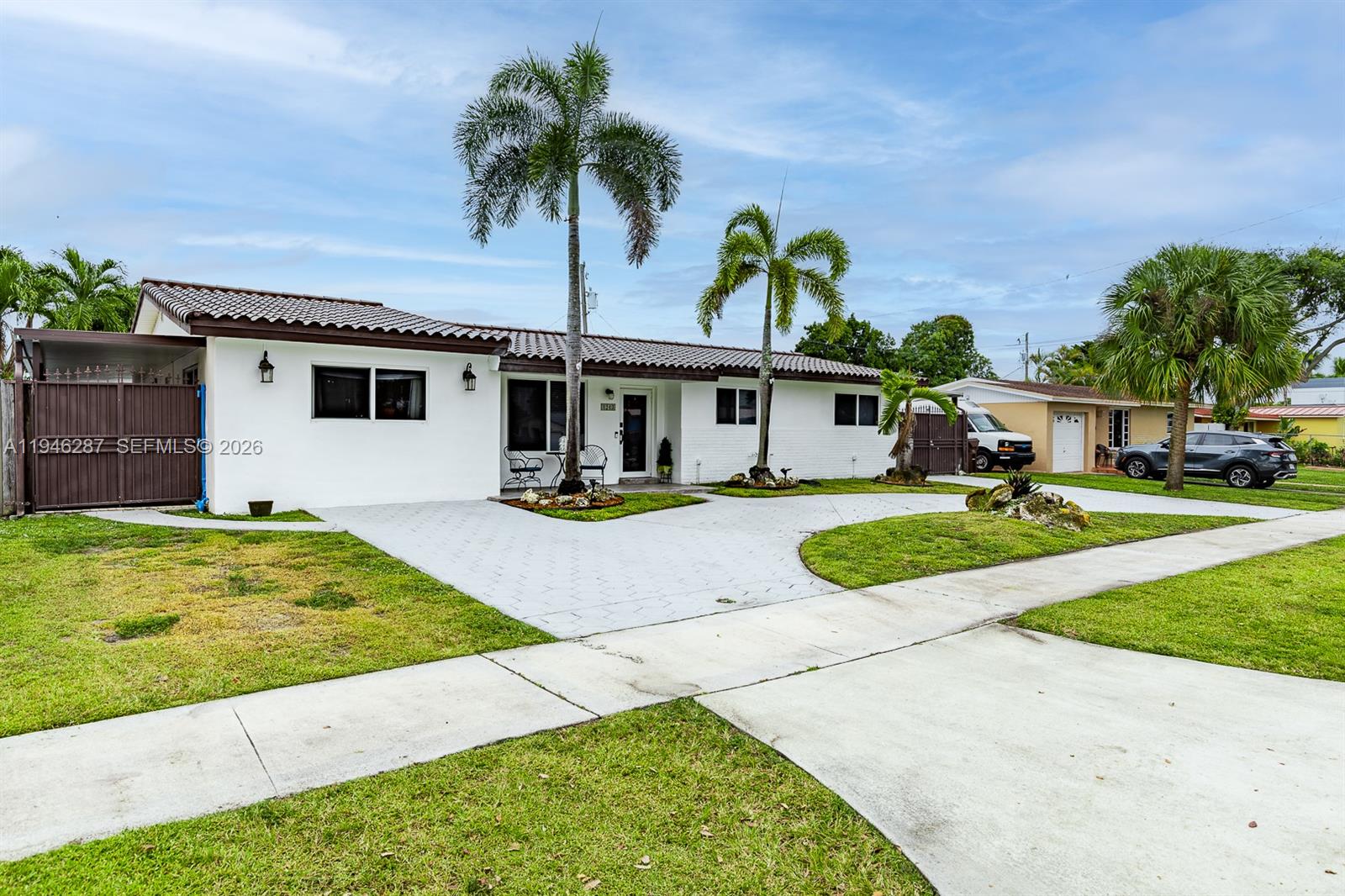 1243 West 78th Street Hialeah, FL 33014 - Photo 3 of 42