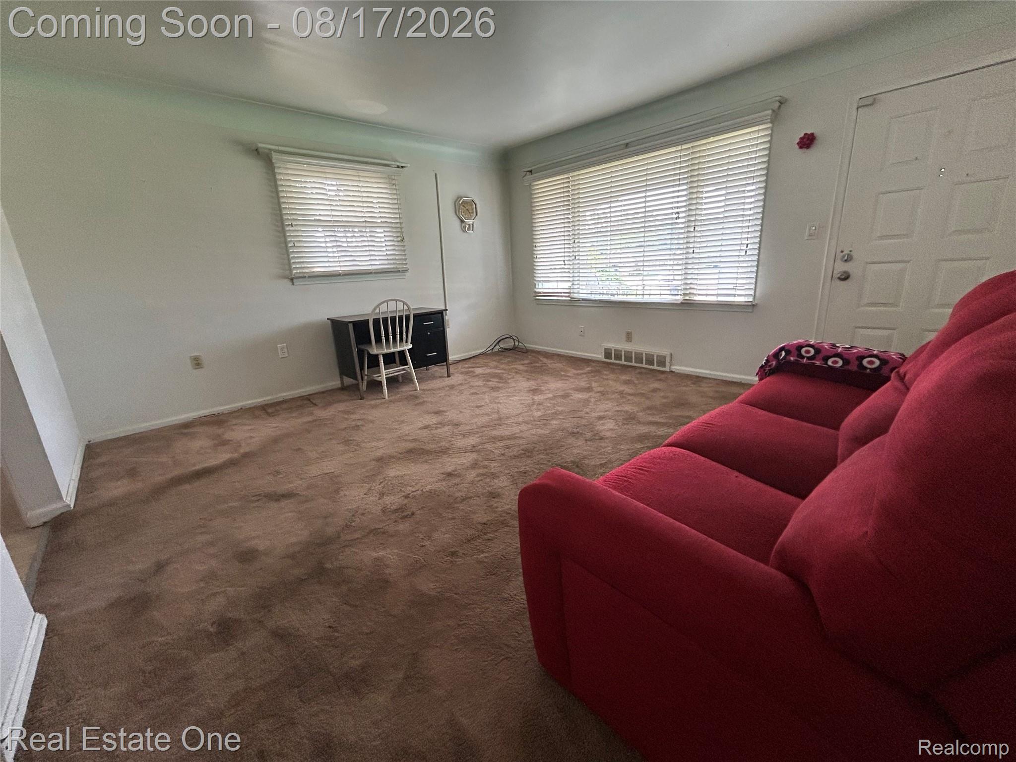 22967 Northline Road Taylor, MI 48180 - Photo 8 of 22 22967_Northline_livingrm2.jpeg