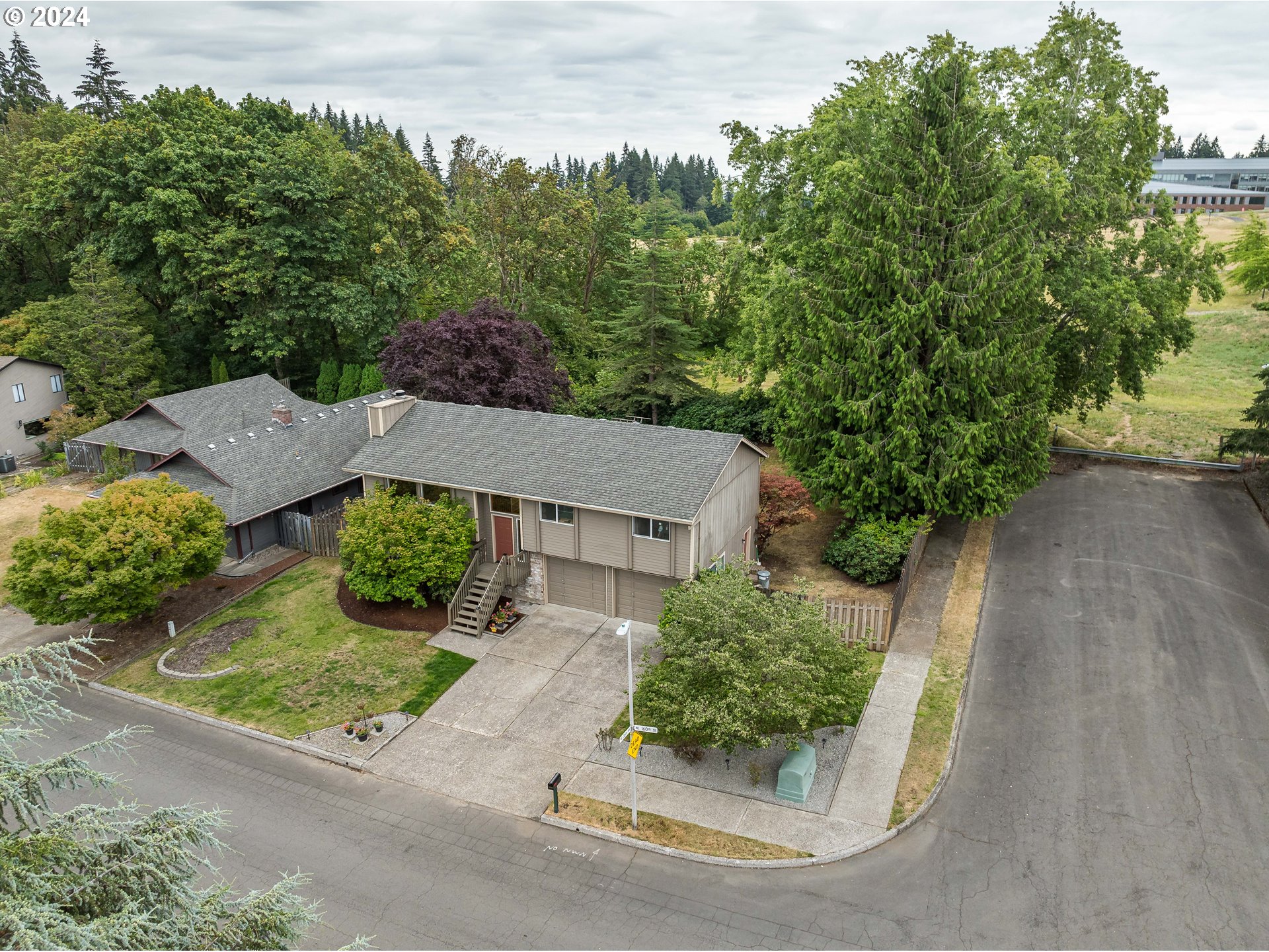 3609 Northeast 160th Street Ridgefield, WA 98642 - Photo 2 of 44