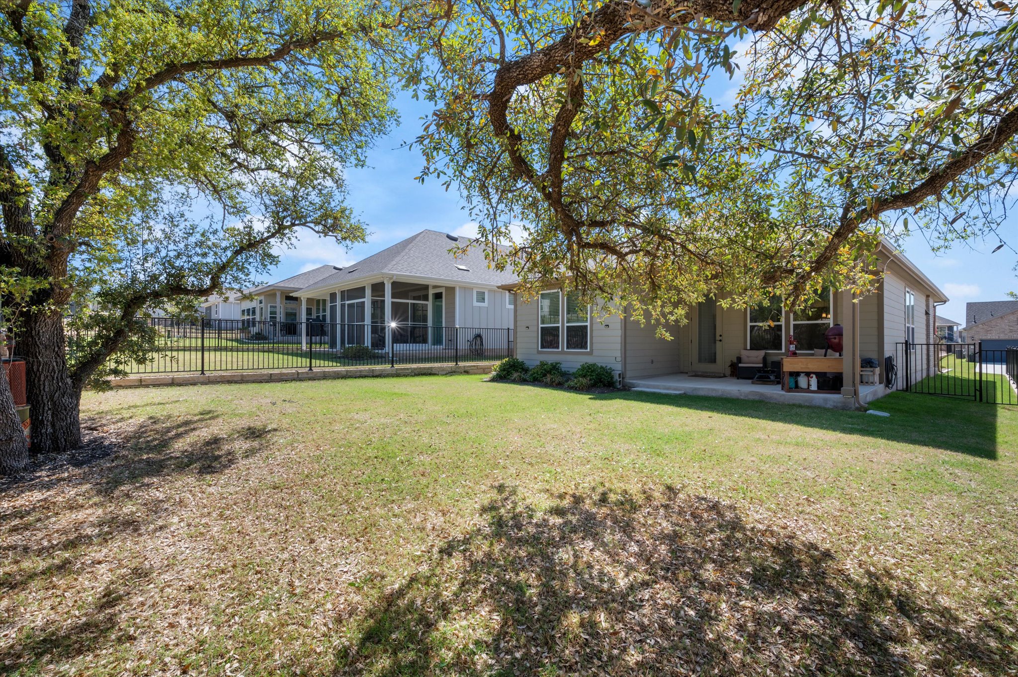 112 Clay Hl Street Georgetown, TX 78633 - Photo 28 of 29 a front view of a house with a garden