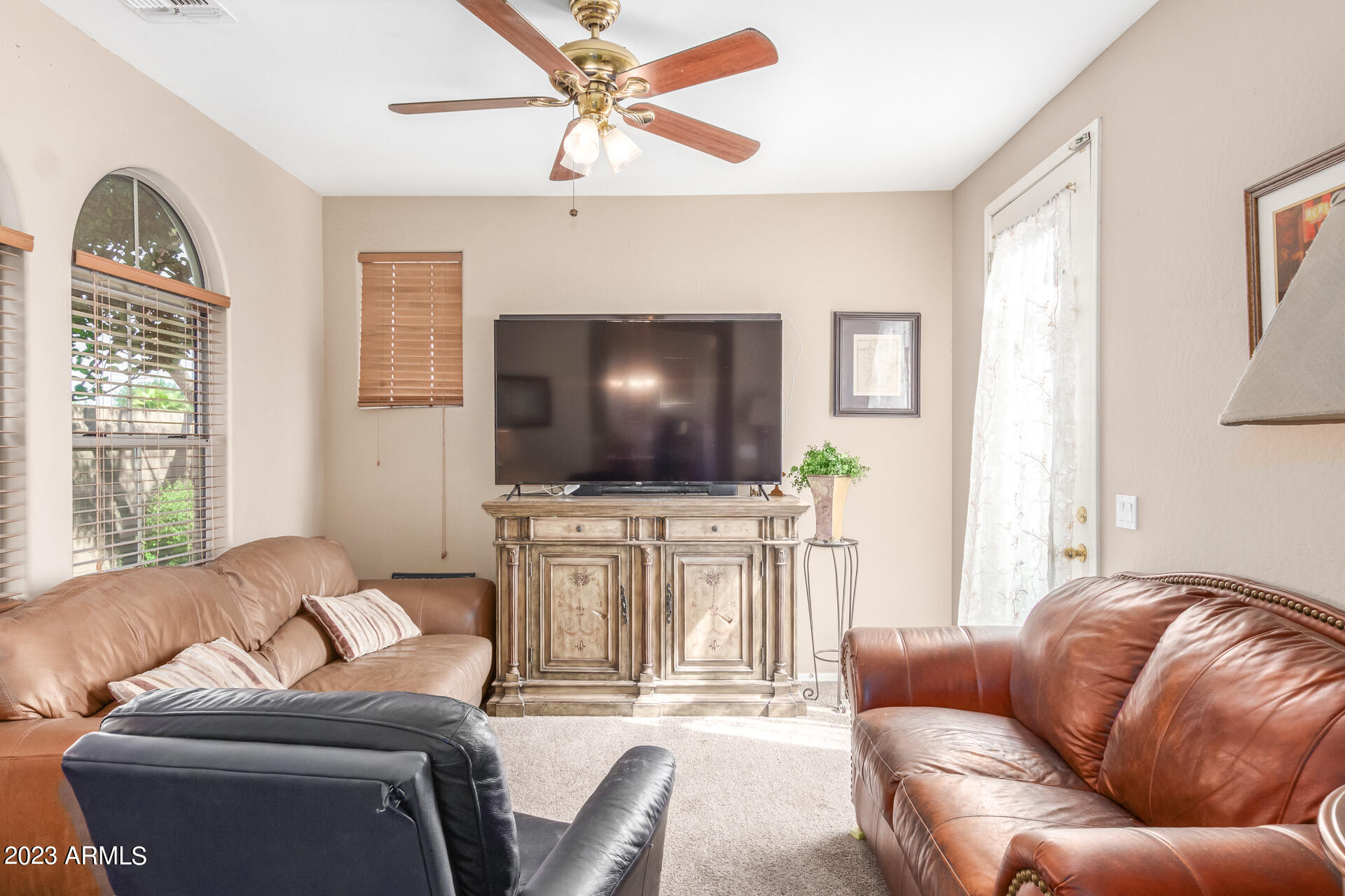 451 South Hawes Road, Unit 42 Mesa, AZ 85208 - Photo 5 of 28 03 - Hawes