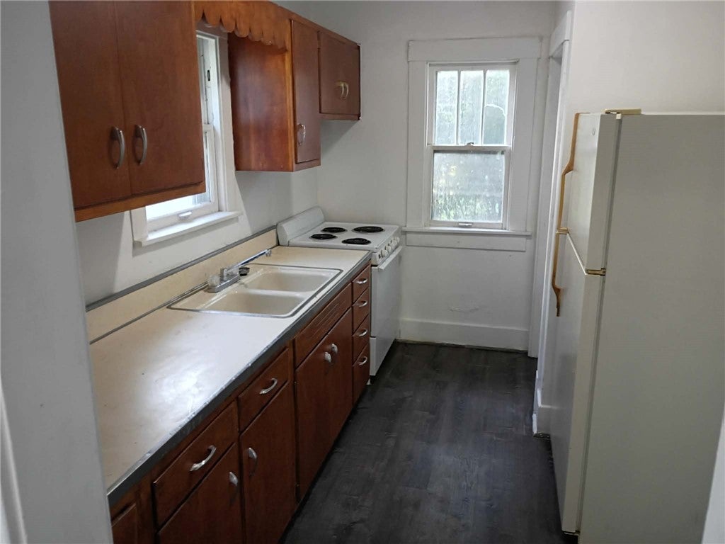 138 South 18th Street Decatur, IL 62521 - Photo 24 of 30 Gallery Image 24