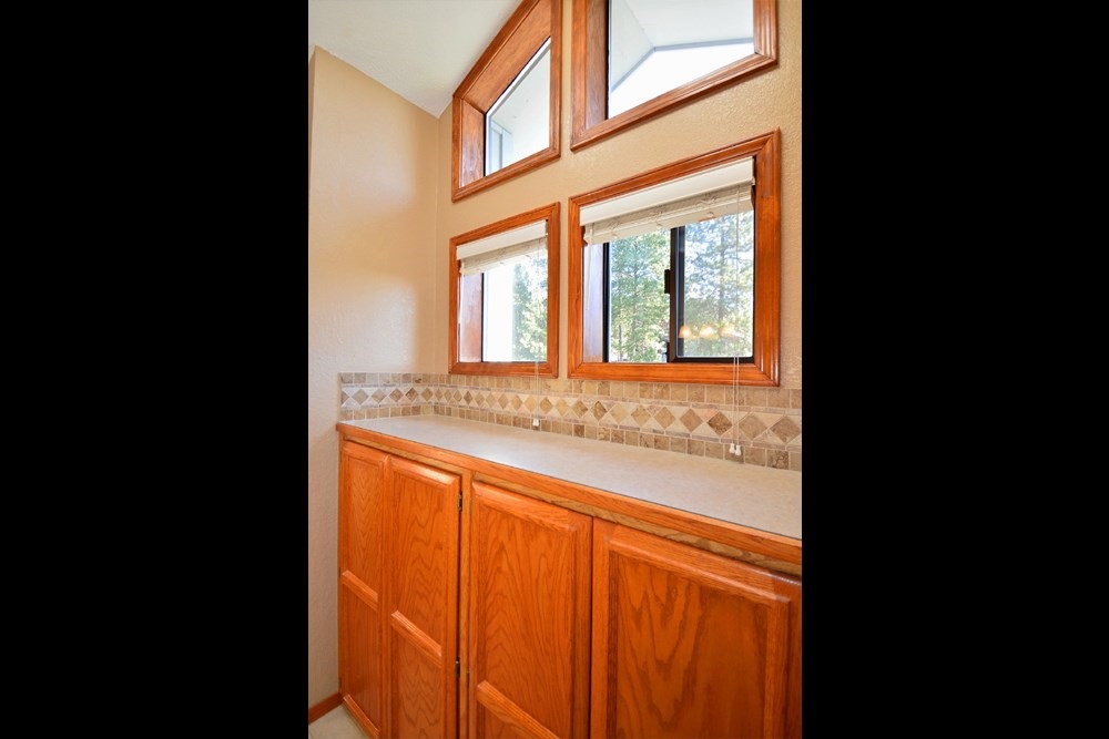 5313 North Timber Rim Drive Spokane, WA 99212 - Photo 7 of 13 Gallery Image 7