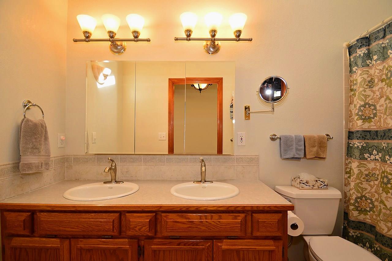 5313 North Timber Rim Drive Spokane, WA 99212 - Photo 8 of 13 Gallery Image 8
