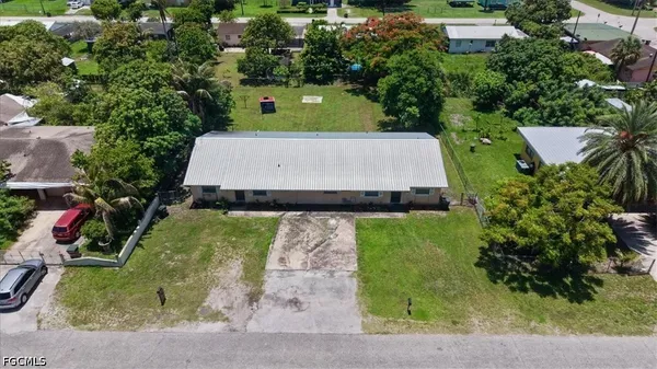 $325,000 | 330 West Obispo Avenue, Clewiston, FL 33440
