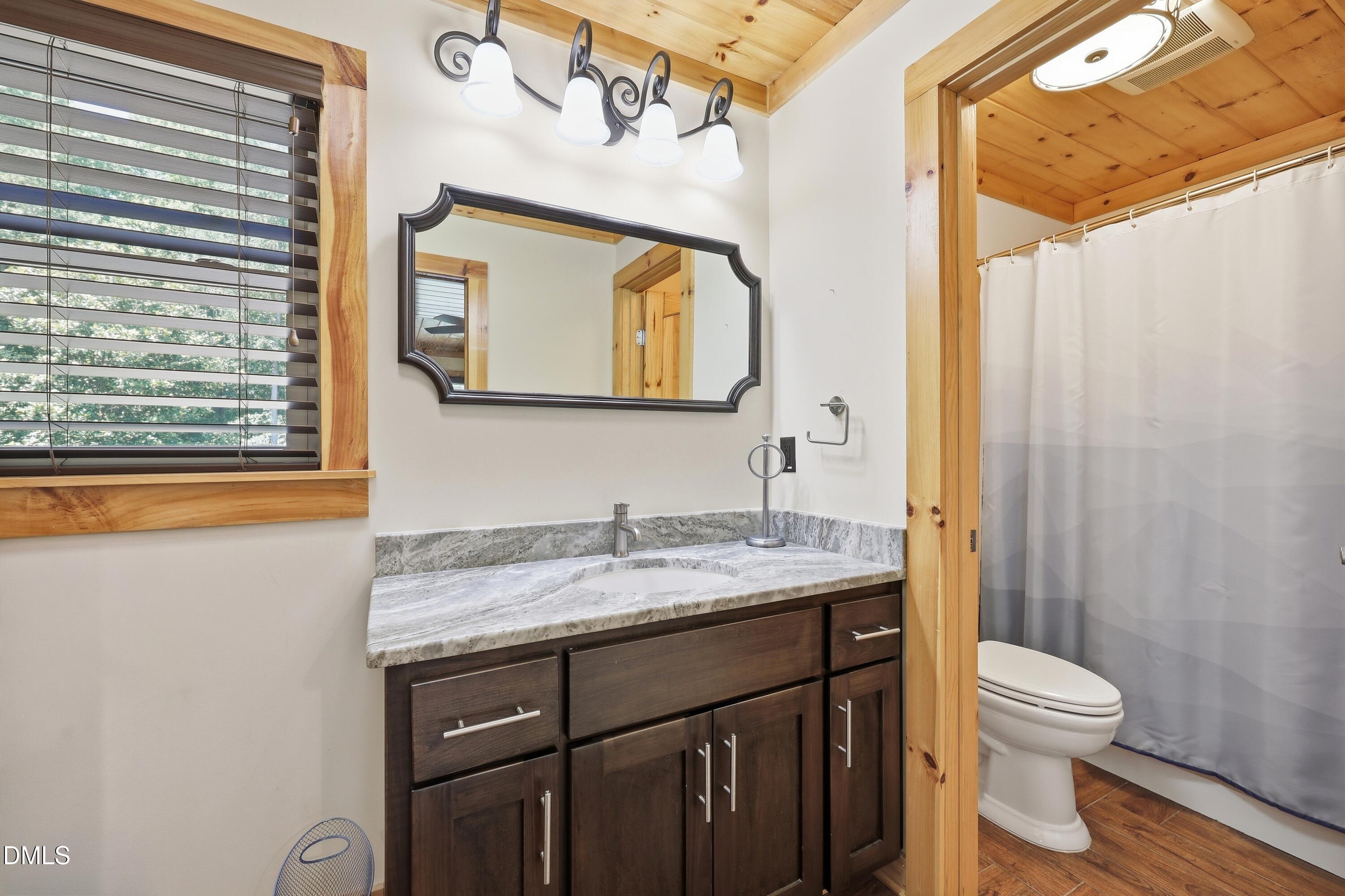 158 Dawn Road Benson, NC 27504 - Photo 25 of 45 2nd floor Bath