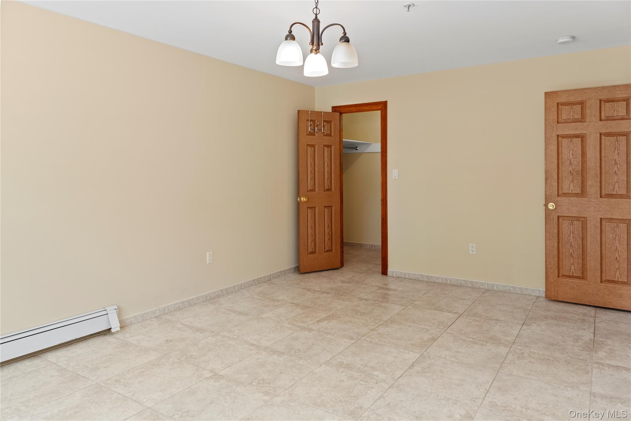 72 Cedar Swamp Road, Unit 3 Glen Cove, NY 11542 - Photo 8 of 10