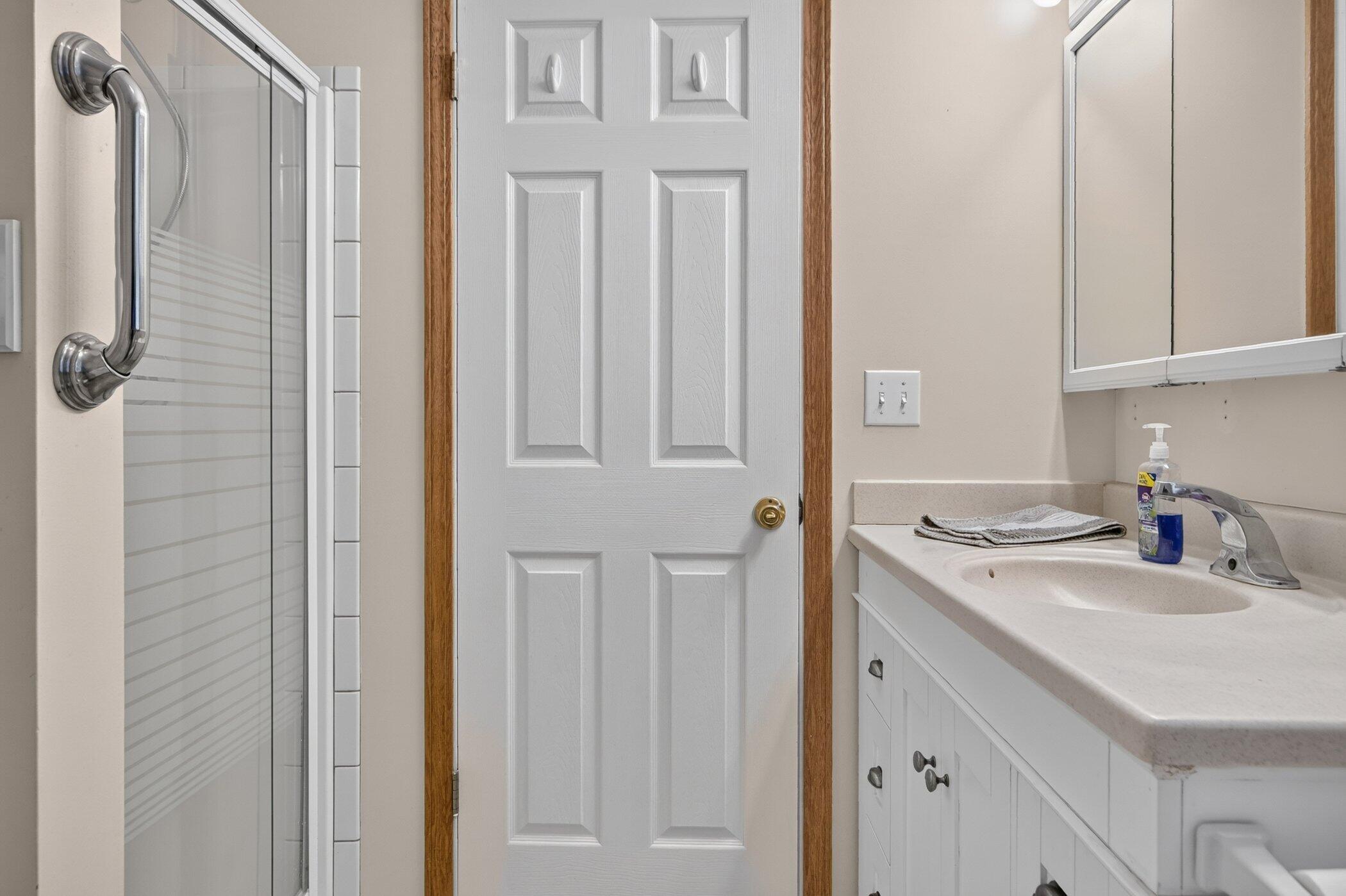 12964 Kelley Road Brooklyn, MI 49230 - Photo 17 of 33 12964-Kelley-Rd-Brooklyn-MI-49230-Window