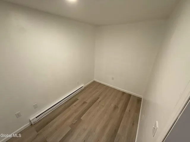 $1,500 | 934 Broadway, Rensselaer, NY 12144