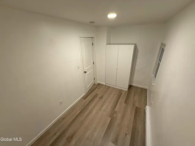 $1,500 | 934 Broadway, Rensselaer, NY 12144