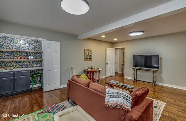 $239,000 | 4407 Forest Park Drive, Jackson, MS 39211