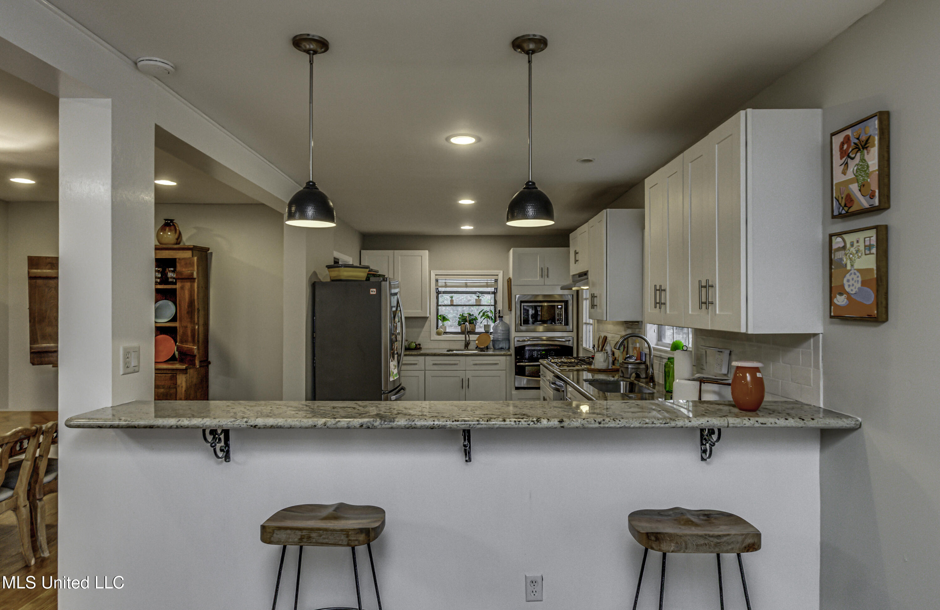 4407 Forest Park Drive Jackson, MS 39211 - Photo 16 of 60 4407 Forest Park Ave no color correction