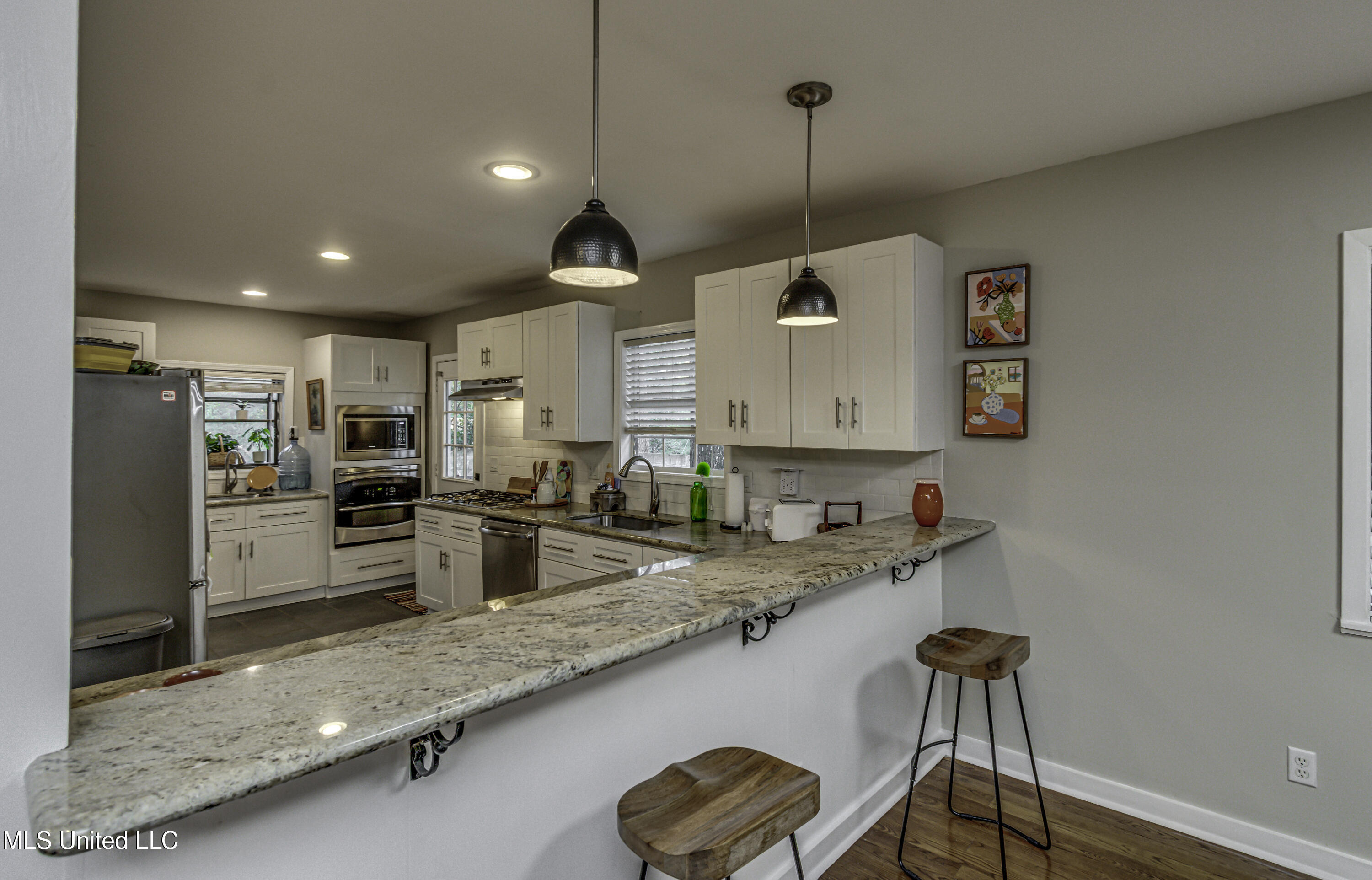 4407 Forest Park Drive Jackson, MS 39211 - Photo 17 of 60 4407 Forest Park Ave no color correction