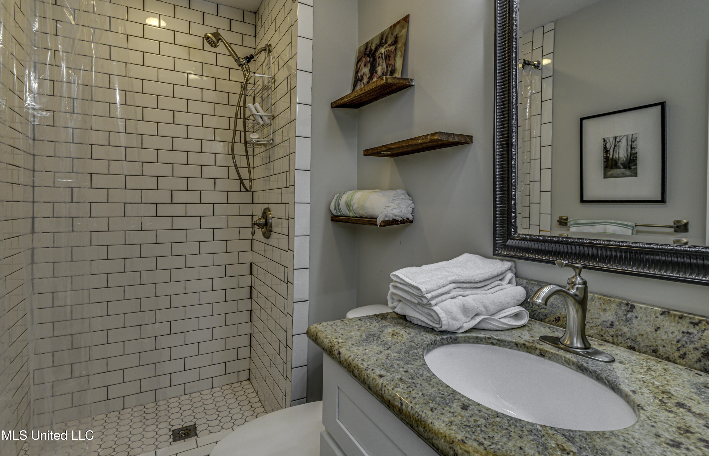 4407 Forest Park Drive Jackson, MS 39211 - Photo 41 of 60 4407 Forest Park Ave no color correction