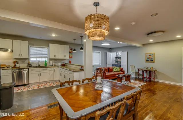 $239,000 | 4407 Forest Park Drive, Jackson, MS 39211