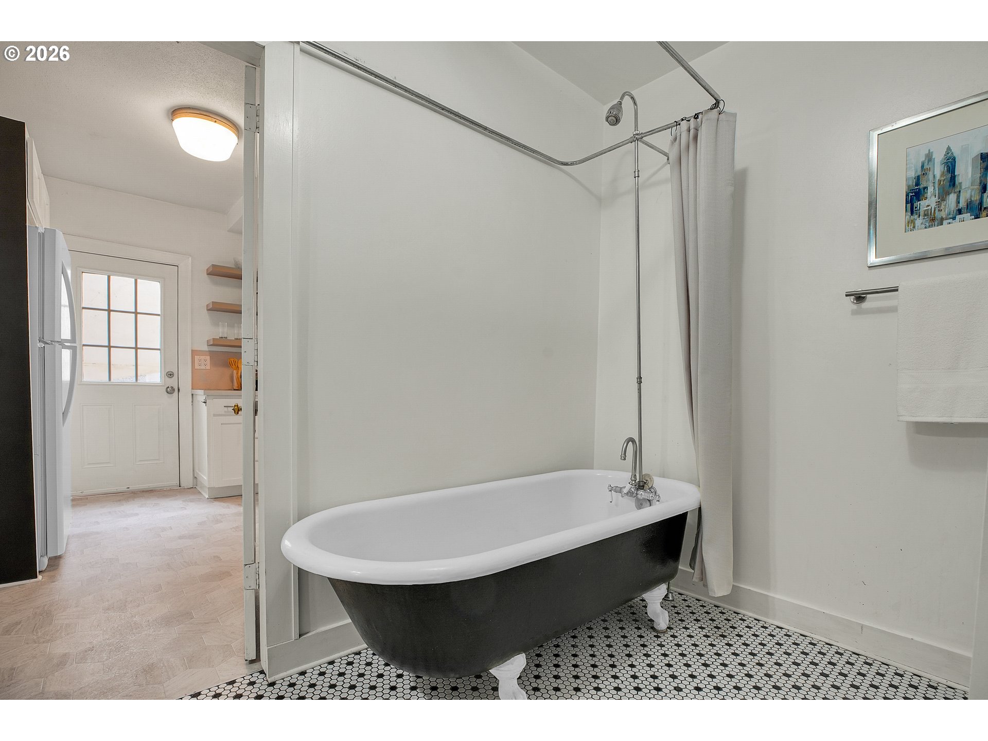140 21st Street Northeast Salem, OR 97301 - Photo 26 of 44 a bathroom with a sink toilet and shower