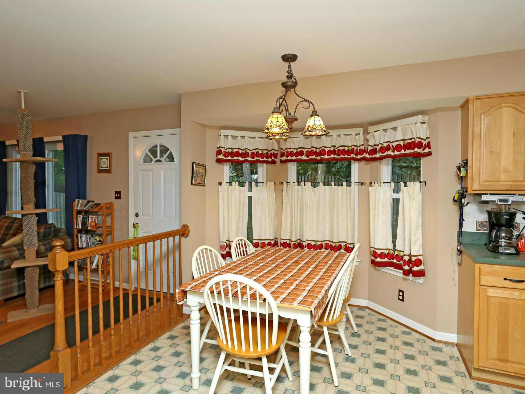 1918 Windys Run Road Catonsville, MD 21228 - Photo 5 of 29 Kitchen