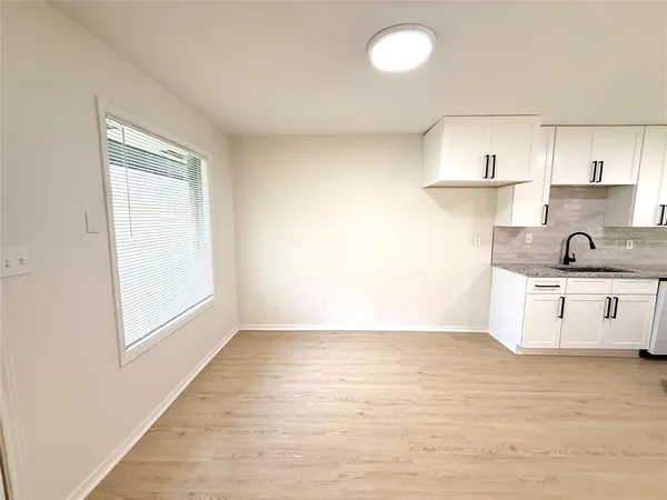 $1,550 | 1401 Arvel Circle, Azle, TX 76020
