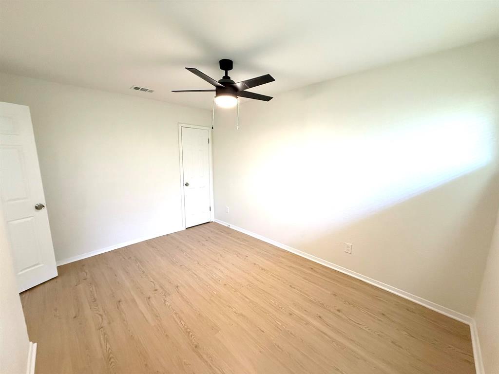 1401 Arvel Circle Azle, TX 76020 - Photo 10 of 26 a view of empty room