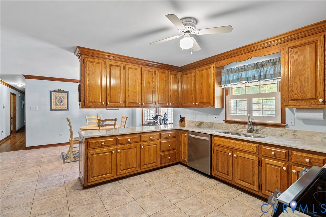 6411 Pine Slash Road Mechanicsville, VA 23116 - Photo 16 of 54
