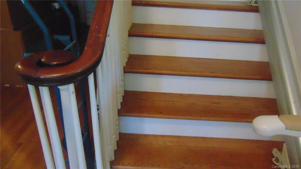 3516 Brevard Road Hendersonville, NC 28791 - Photo 8 of 20 a view of small space