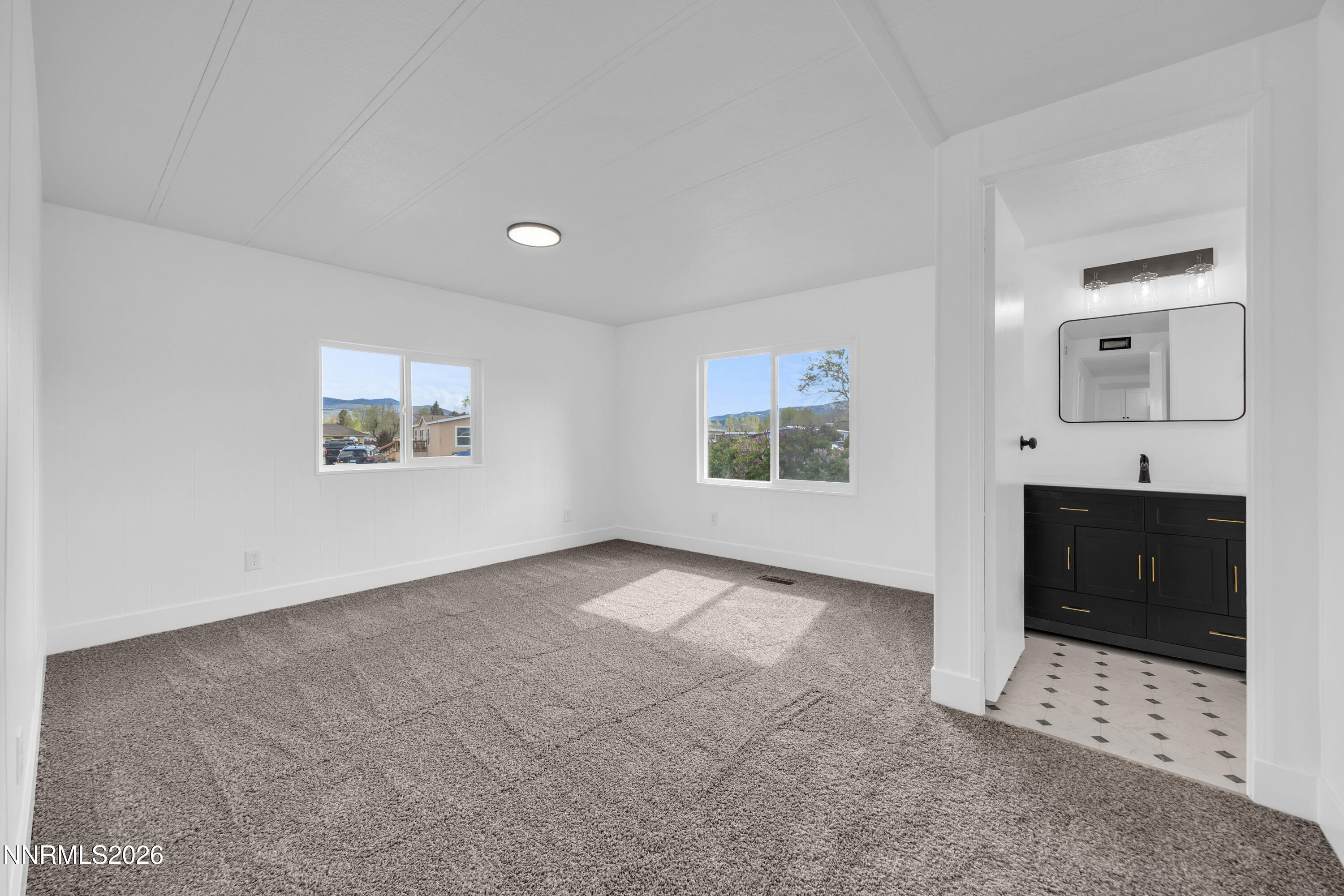 17890 Fantail Circle Reno, NV 89508 - Photo 11 of 27 12_img_3038