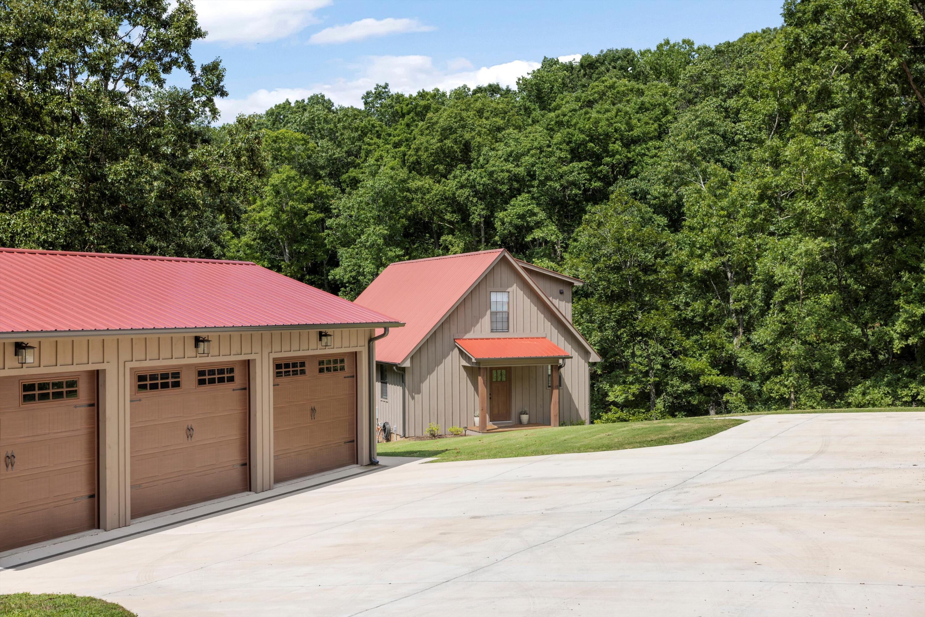 1735 Red Cloud Road Ten Mile, TN 37880 - Photo 30 of 37 01-2M6A8661