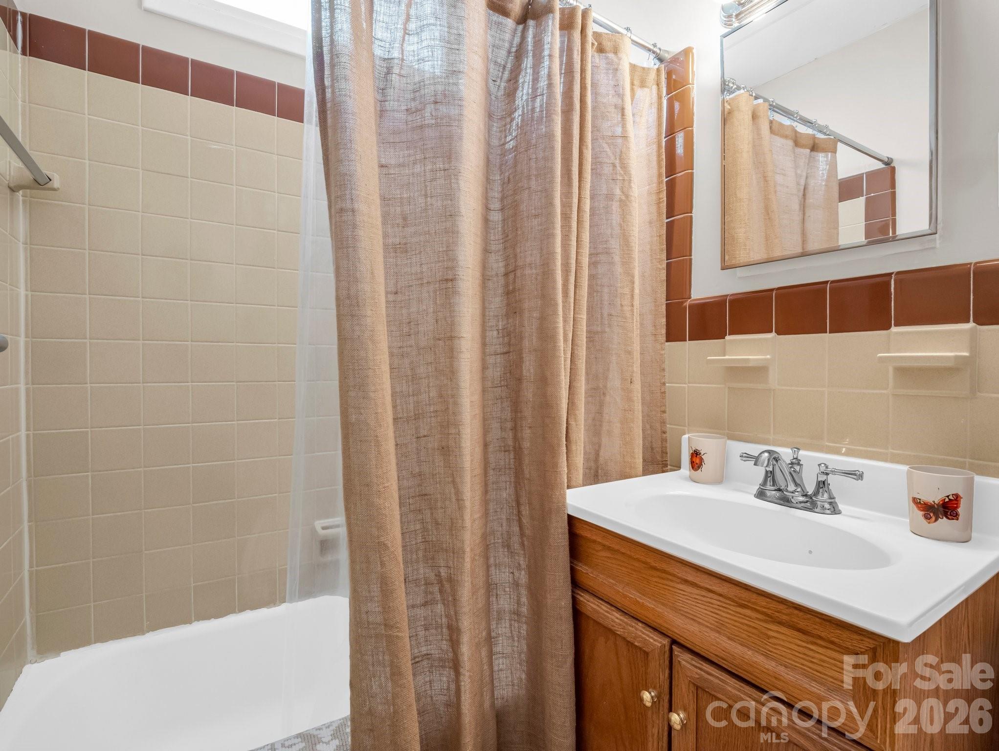 140 Old Mill Road, Unit 214 Flat Rock, NC 28731 - Photo 14 of 22