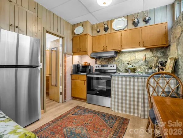 $190,000 | 140 Old Mill Road, Flat Rock, NC 28731