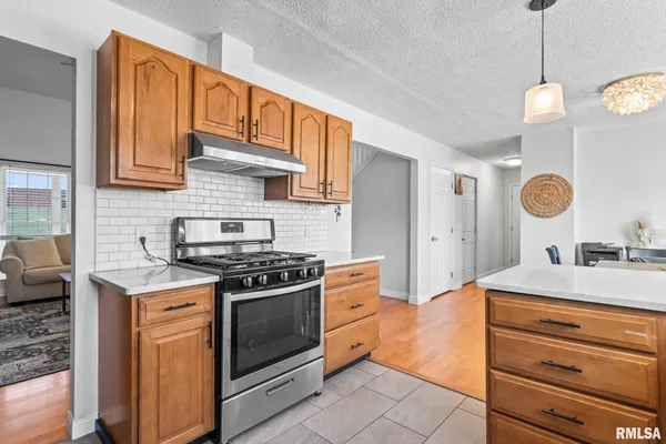 $329,900 | 300 North Walnut Street, Rochester, IL 62563