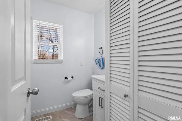 $329,900 | 300 North Walnut Street, Rochester, IL 62563