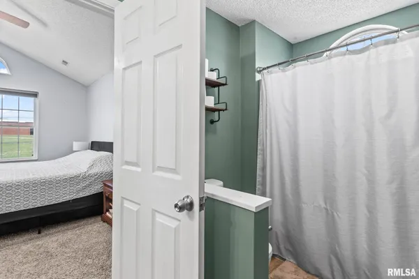 $329,900 | 300 North Walnut Street, Rochester, IL 62563