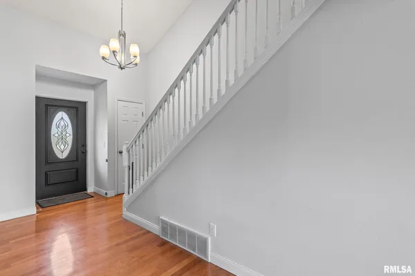 $329,900 | 300 North Walnut Street, Rochester, IL 62563
