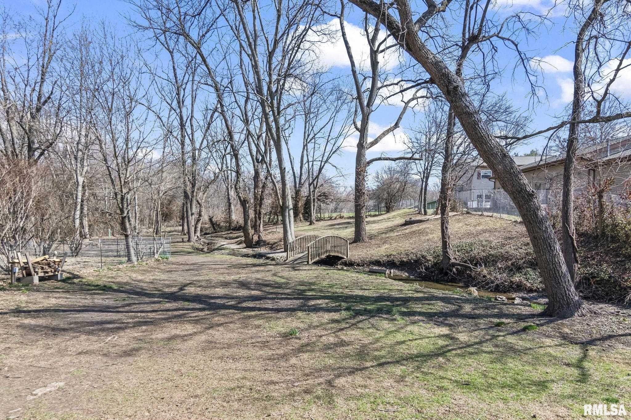 300 North Walnut Street Rochester, IL 62563 - Photo 29 of 31