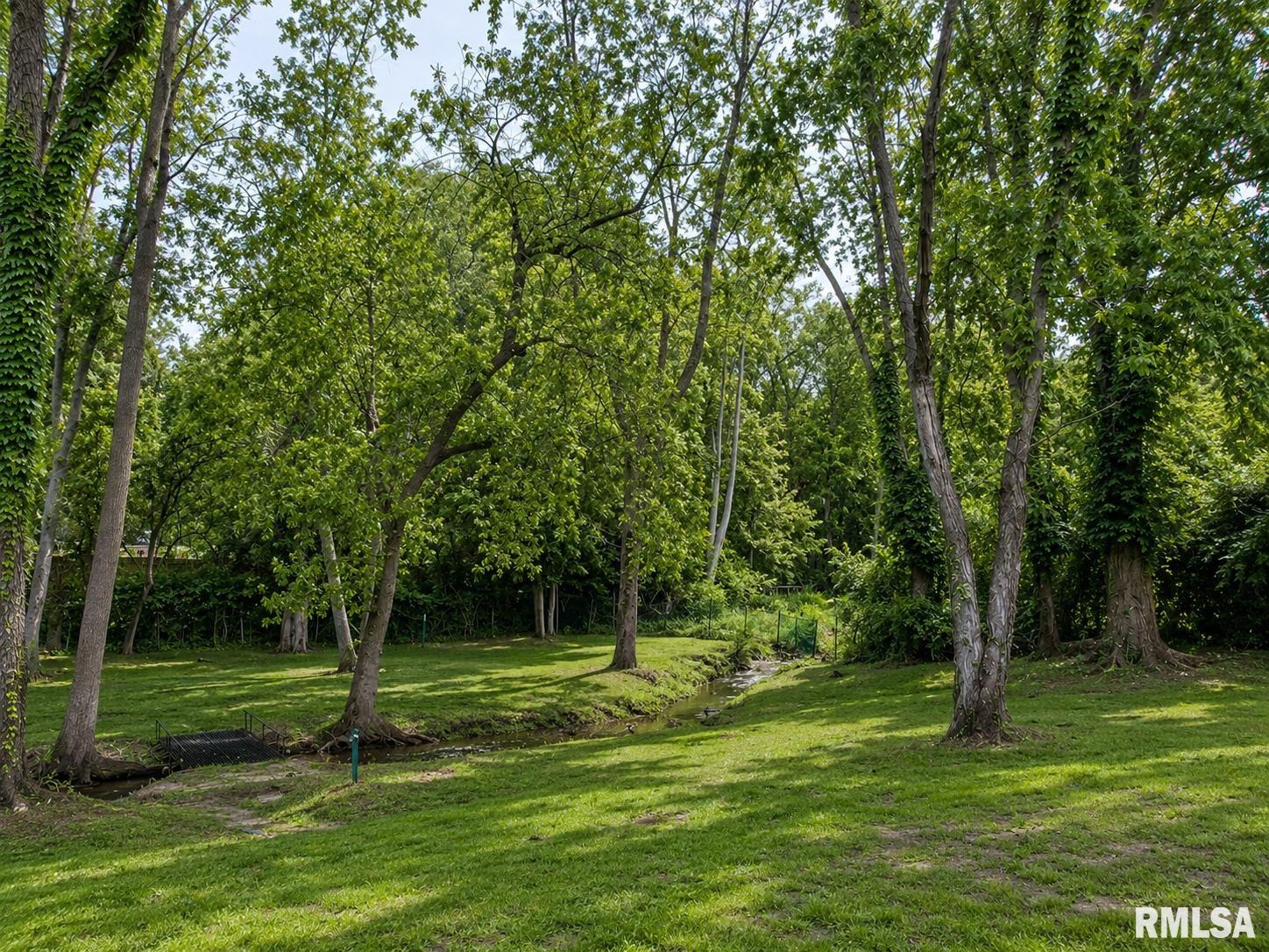 300 North Walnut Street Rochester, IL 62563 - Photo 33 of 42