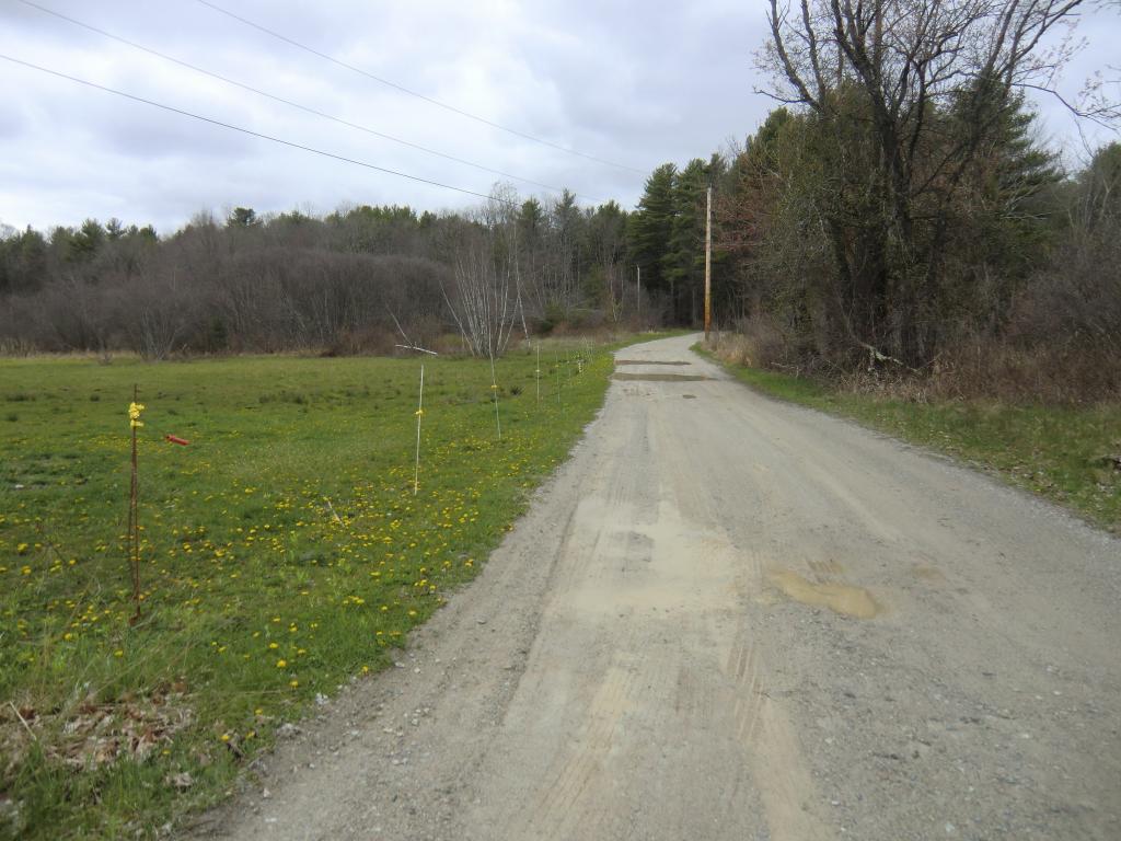 1211 Montalona Road Dunbarton, NH 03046 - Photo 2 of 32 Gallery Image 2